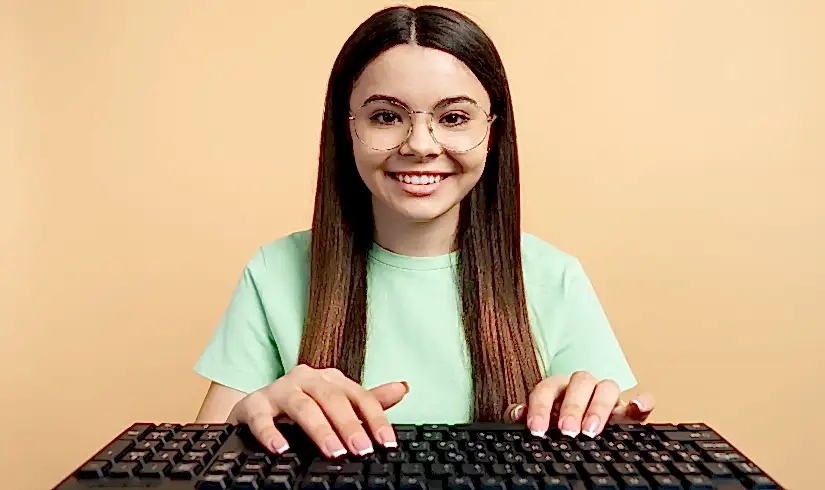 10 Parmak Klavye Eğitimi